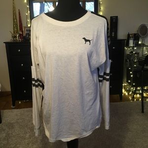 PINK Long Sleeve ‼️1 HR DROP‼️